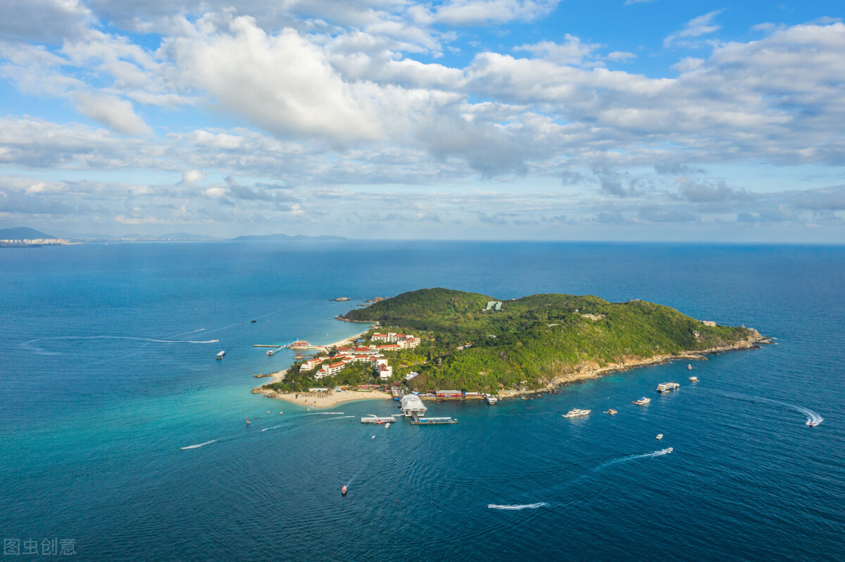 11月份去哪里玩最好玩呢,十一月份秋天适合去哪旅游国内