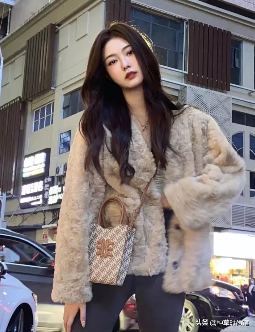 买包包再不要小ck,小ck包包百搭推荐