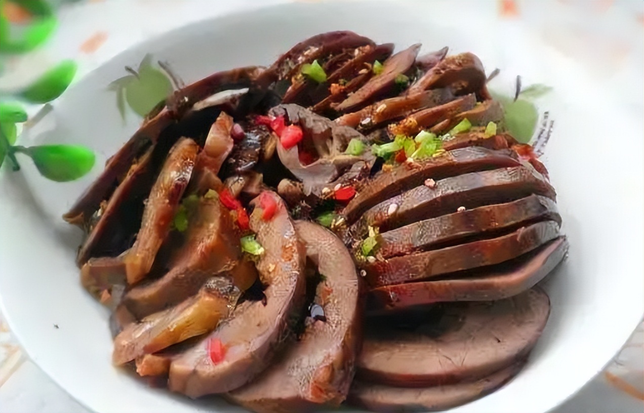 女人过了多少年纪雌激素退化,女人过了40雌激素多会怎样