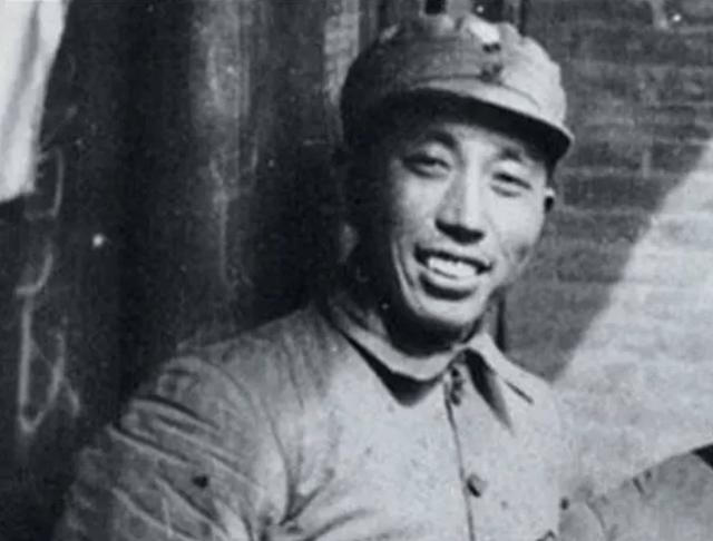 1955年*震王**重病，彭德怀犹豫两天却迟迟不敢批示手术：我没有把握