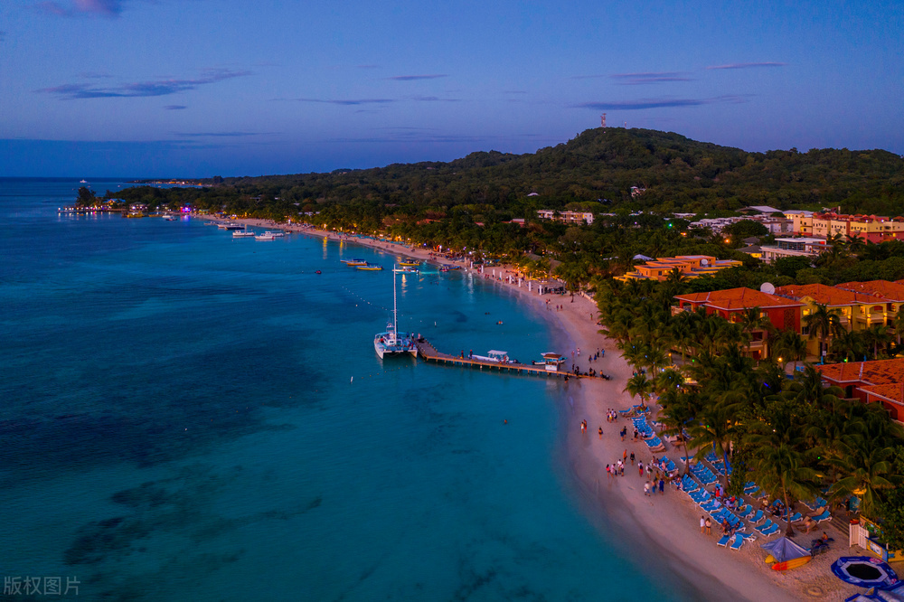 洪都拉斯足球场冲突视频,洪都拉斯对萨尔瓦多