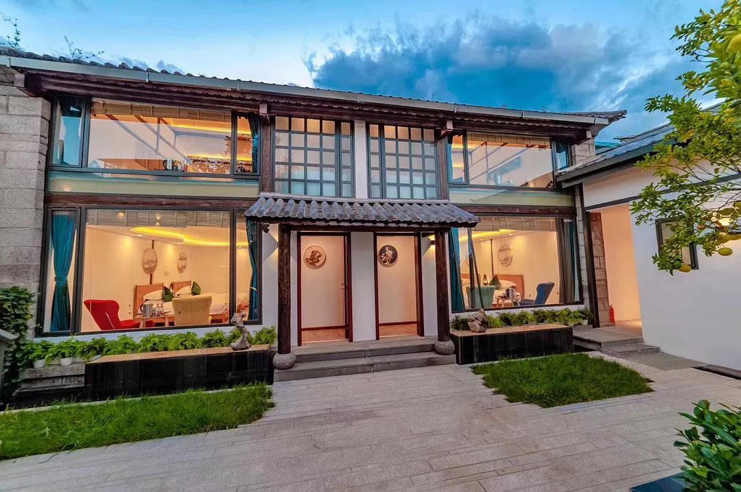 敦煌月牙泉镇最新规划,敦煌市鸣沙山月牙泉景区服务中心