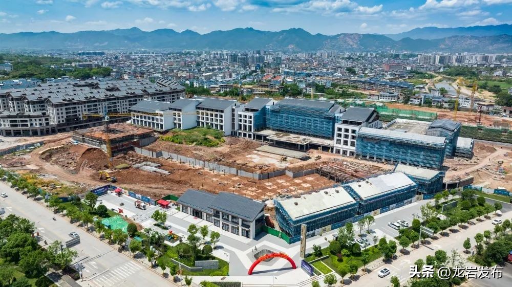 看连城：“争优争先争效”见行动推动高质量发展振兴发展