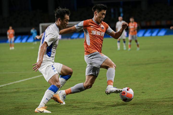 戴伟浚深圳精彩集锦,国足后起之秀戴伟浚