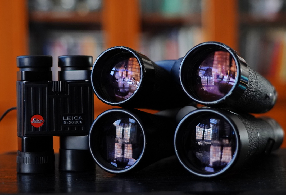 一树梨花压海棠：是*用军**望远镜好？还是名牌望远镜好？