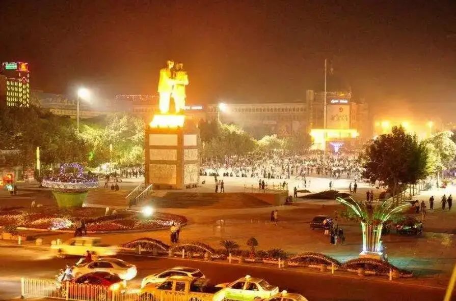 达人西游|从上古以来，这里一直是沙漠的商贸中心