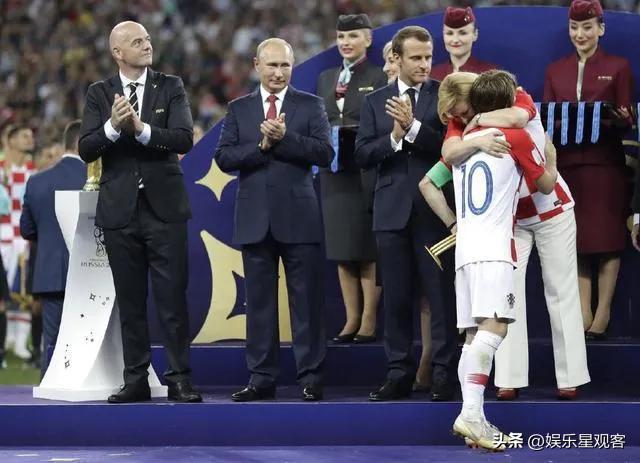 世界足坛史上最杰出的十大球星,世界足坛最佳前一百名球员