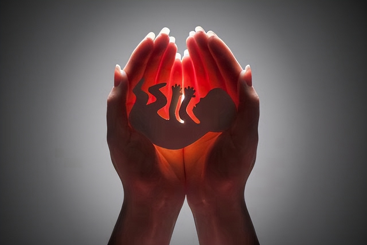 暑期，未成年少女走上手术台，把暑假变成了“流产假”，令人痛心