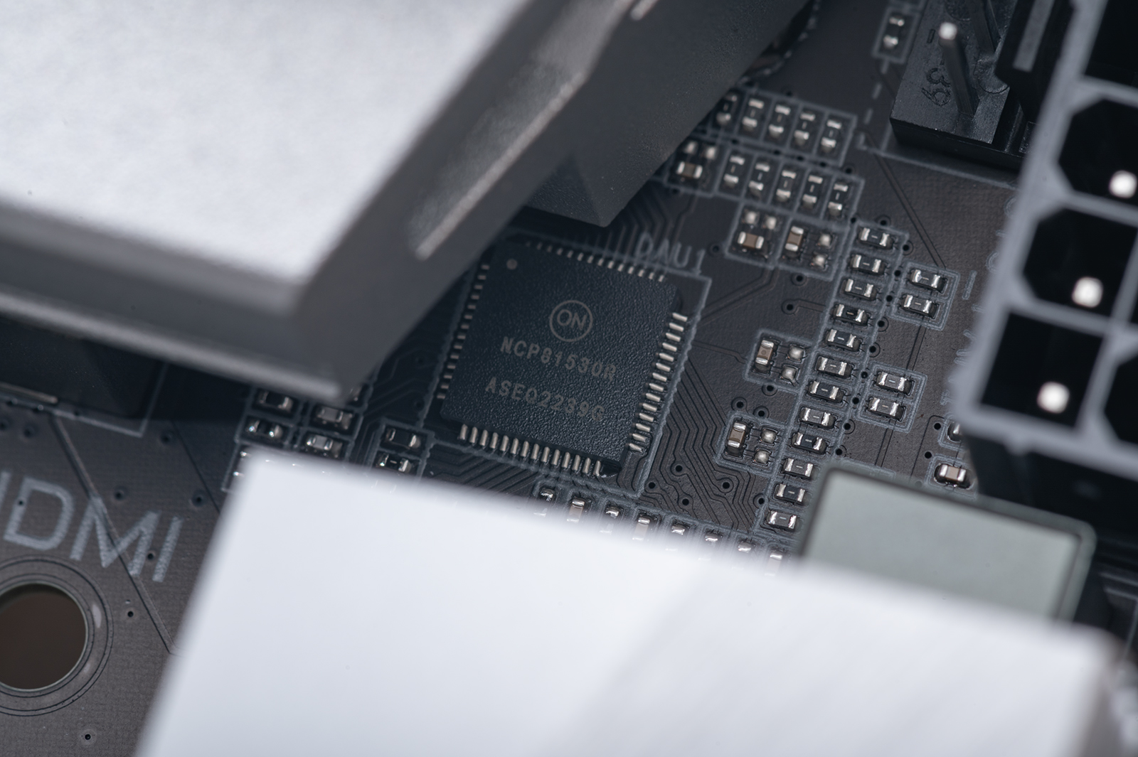 13代酷睿i5和锐龙版比较,13代i5单核游戏性能