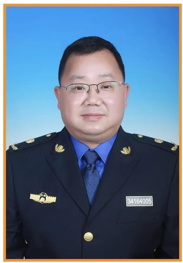 开滴滴副镇长升职,开滴滴车的副镇长