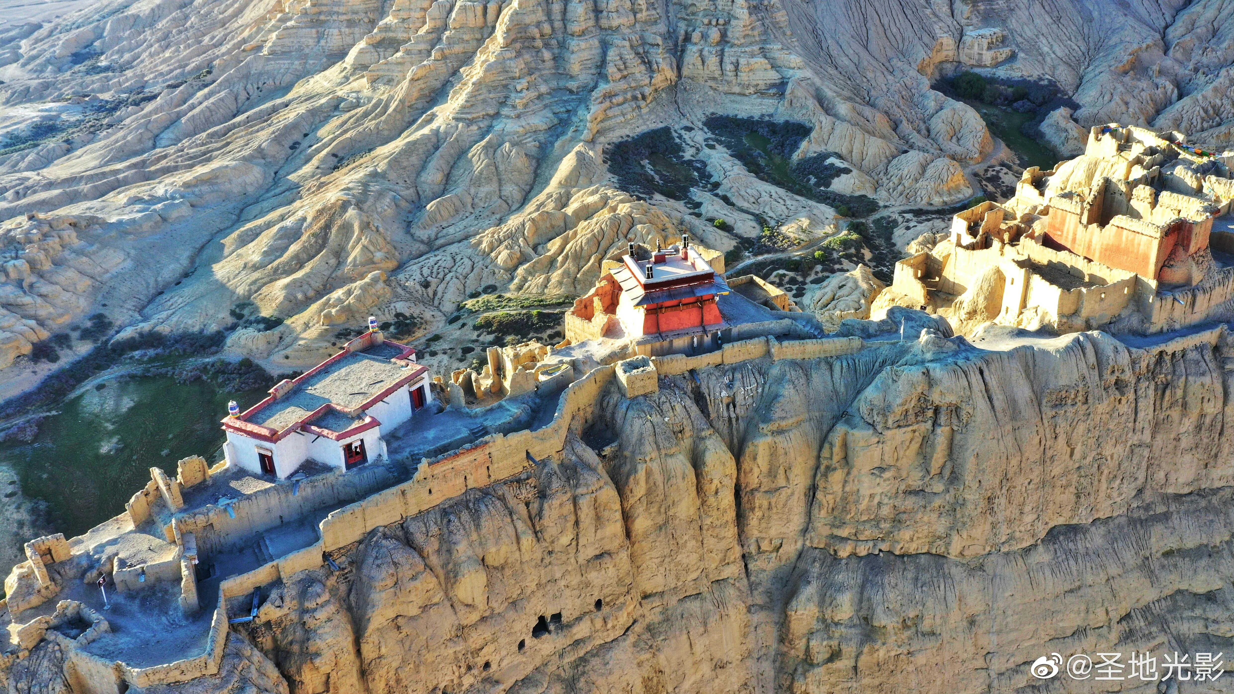 1987年四川发现神秘古墓后续,山西发现一座神秘城堡