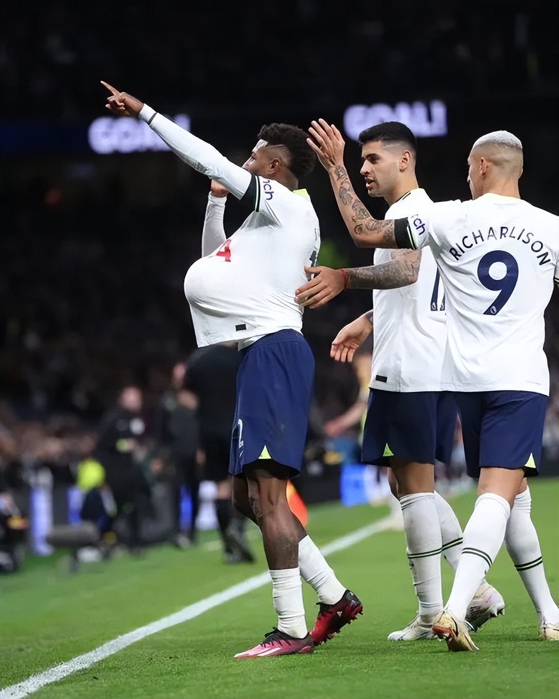 孙凯的全部吻戏,孙凯连线重出江湖