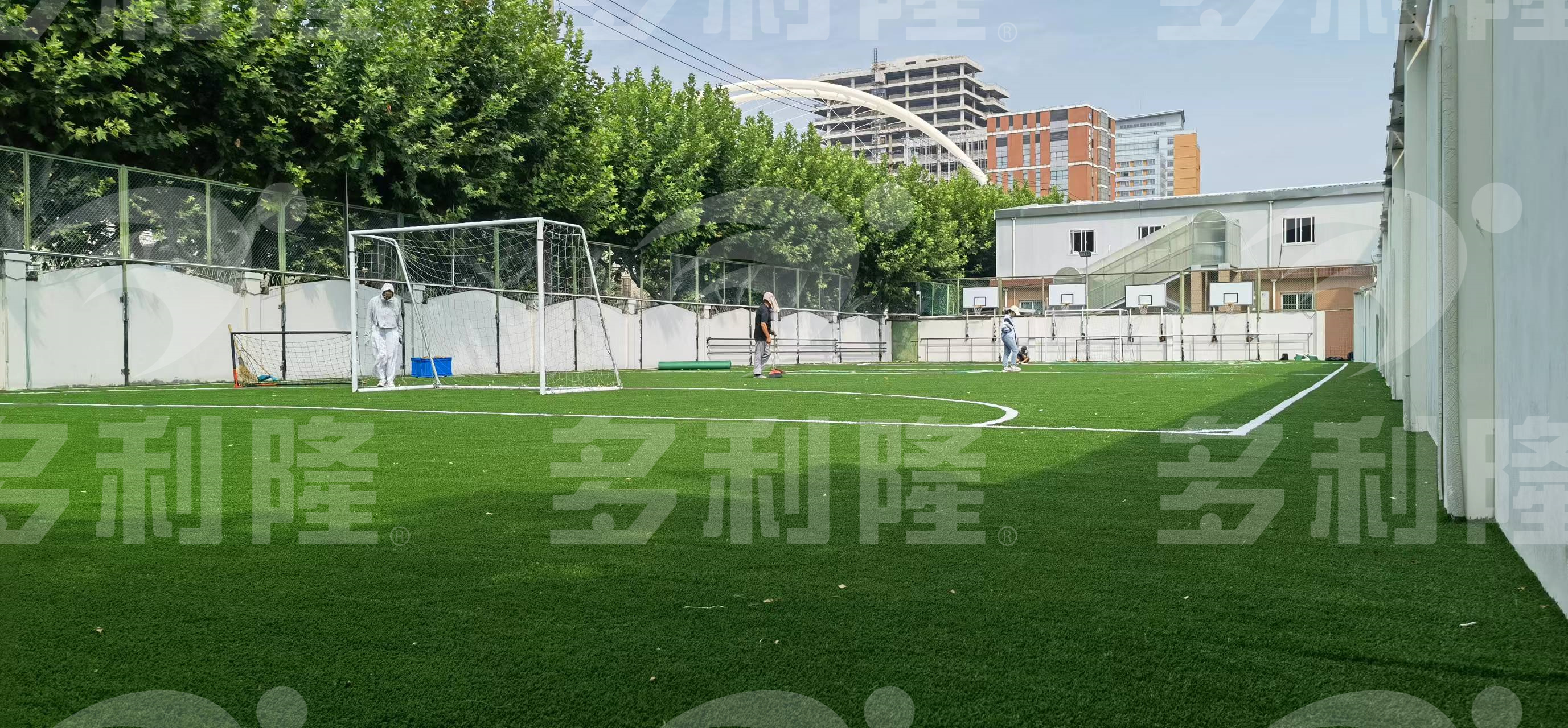 免填充足球草坪专利,没有草皮的足球场