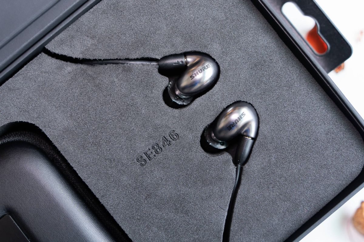 舒尔旗舰se846,舒尔se846二代音质到底怎么样