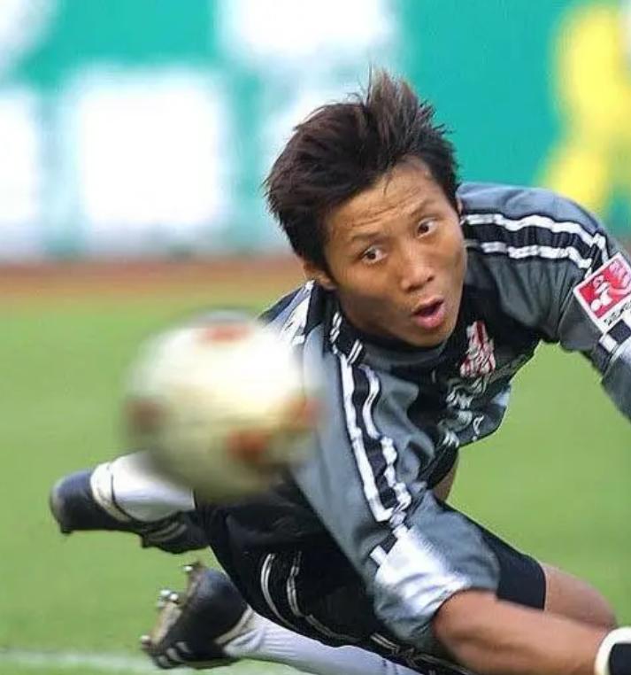 当年健力宝足球队名单,健力宝青年队为什么解散了