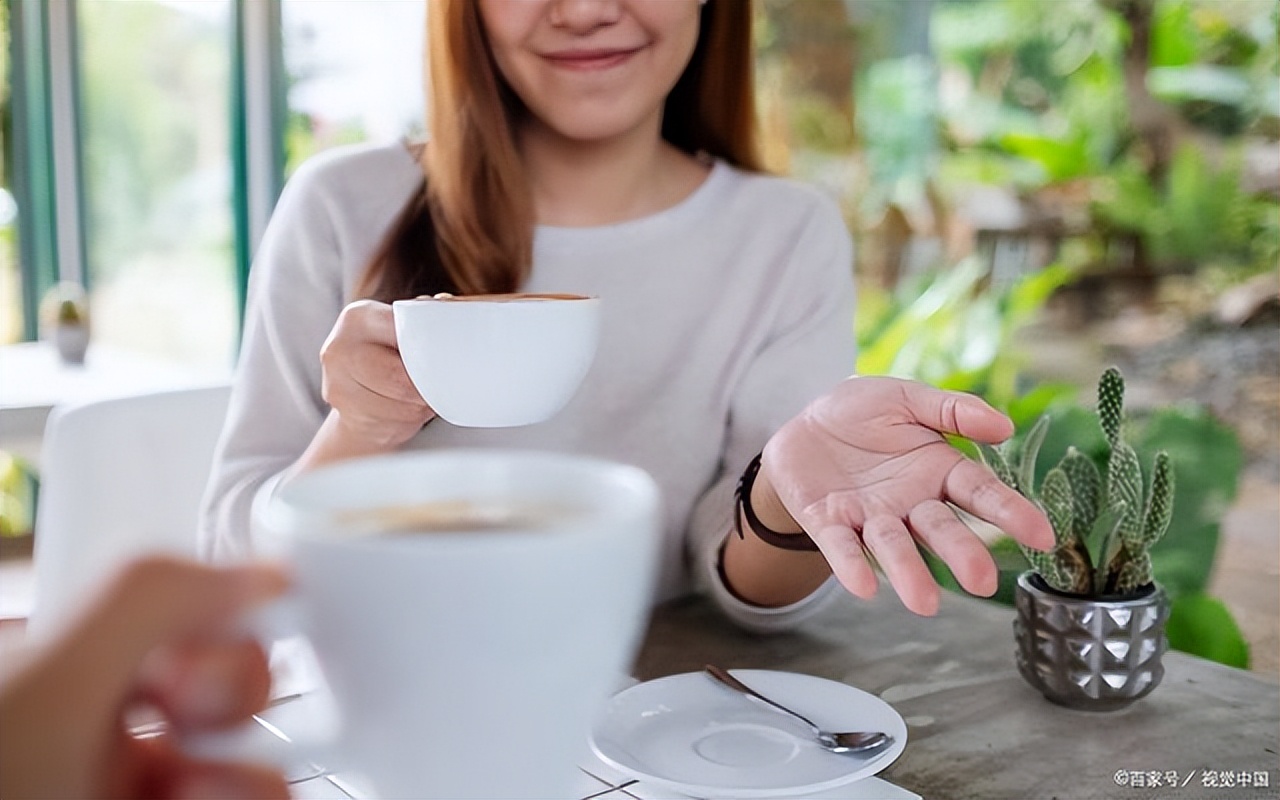 老公跟别的女人暧昧聊天，怎么治他？这篇文章给你支招
