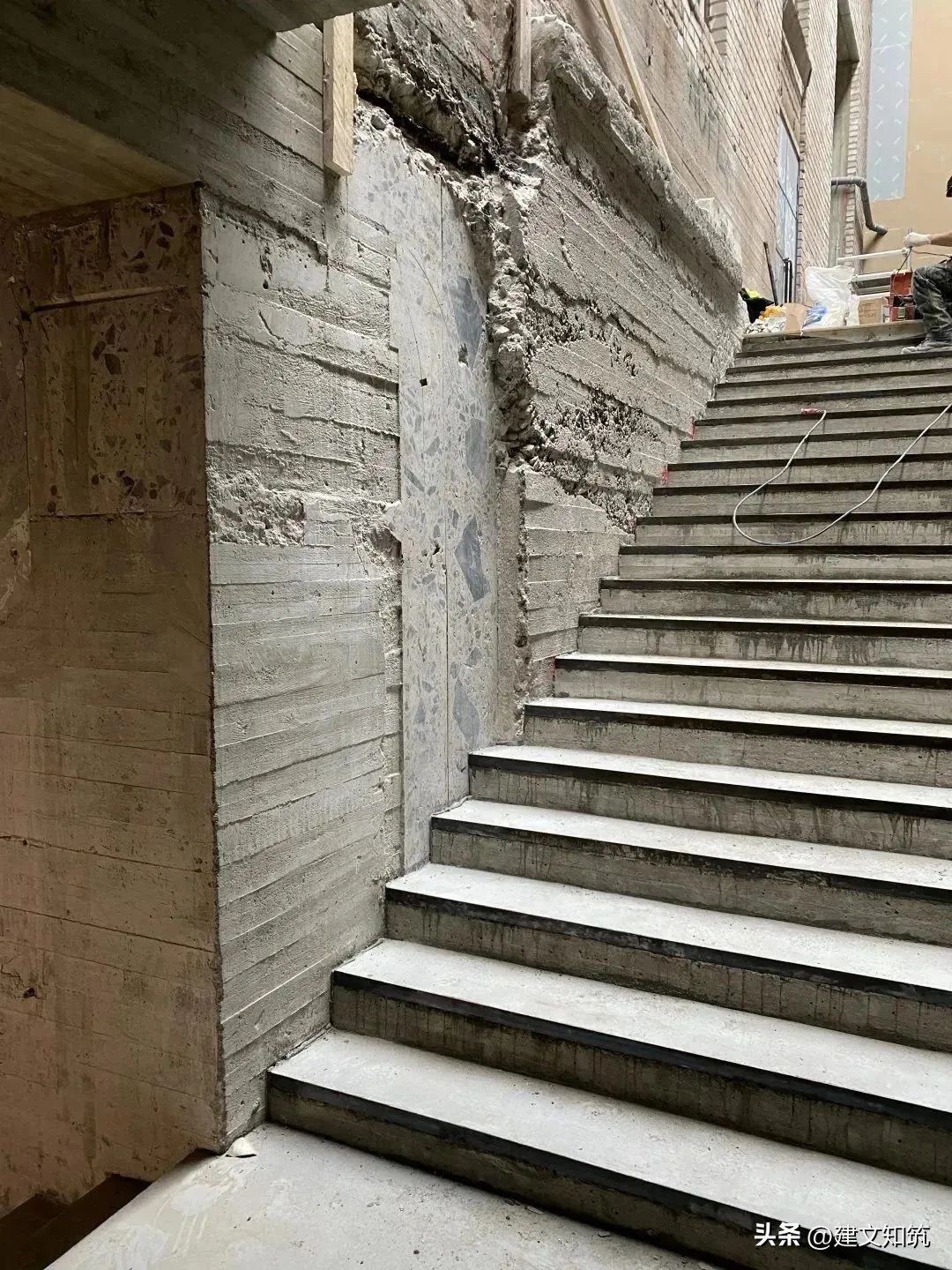 鑺叞璧皵杈涘熀鑸炶箞,鑺叞璧皵杈涘熀鏂囧寲寤虹瓚