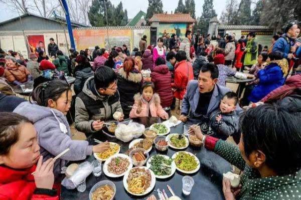 1978年，吉林小伙用一把铁斧救下85条人命，他却因此痛苦了27年