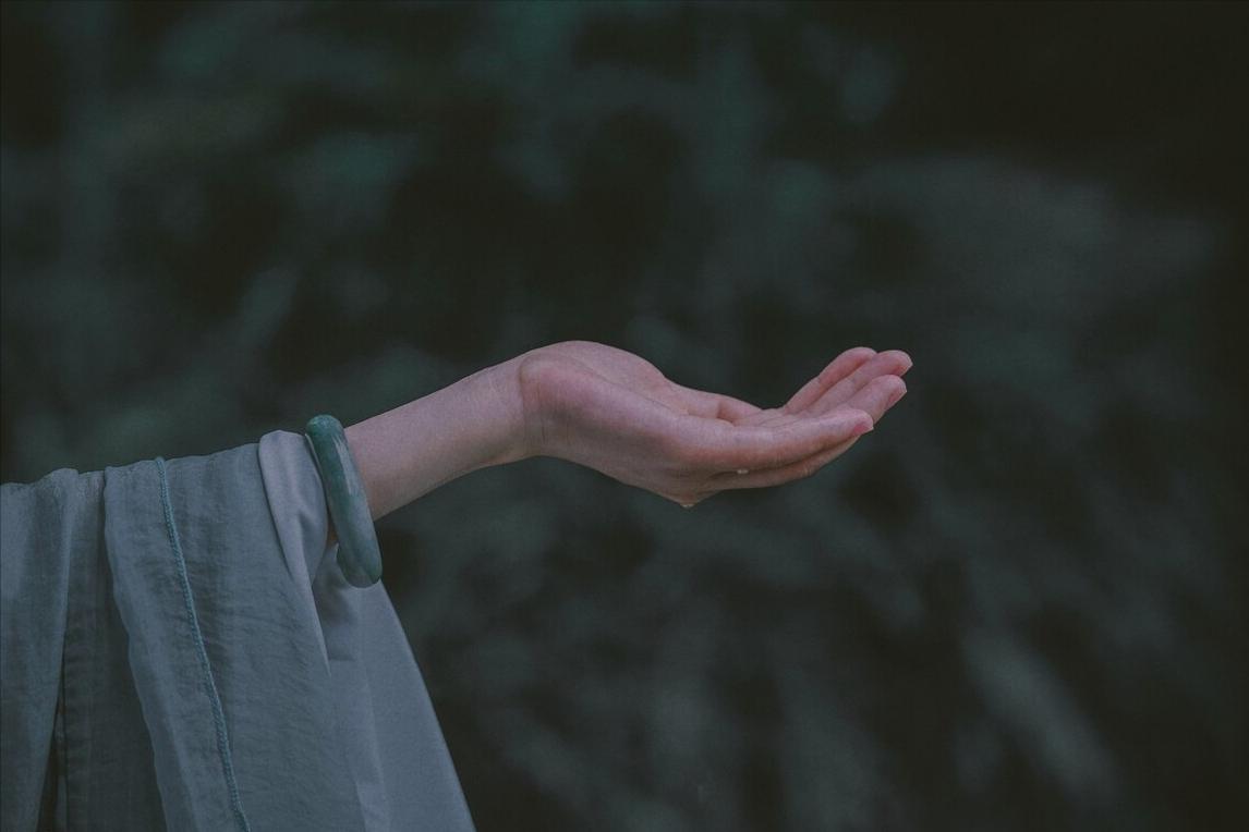 李商隐的夜雨寄北表达什么,唐诗三百首夜雨寄北李商隐