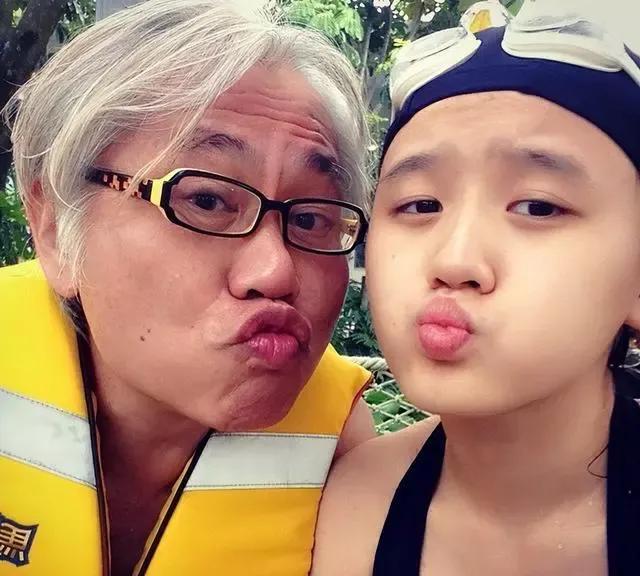 “爷孙恋”李坤城逝世,“爷孙恋”李坤城因病去世