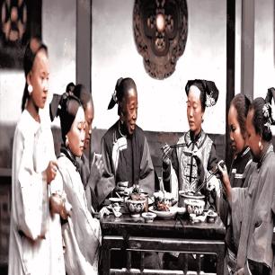 30张老照片:女子依洋人怀,*片鸦**烟枪手中持,白日梦中沉醉