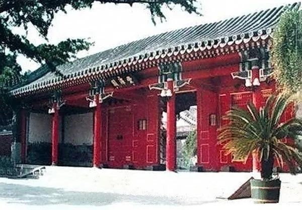 北京丰泽园地址,北京丰泽园葱爆海参