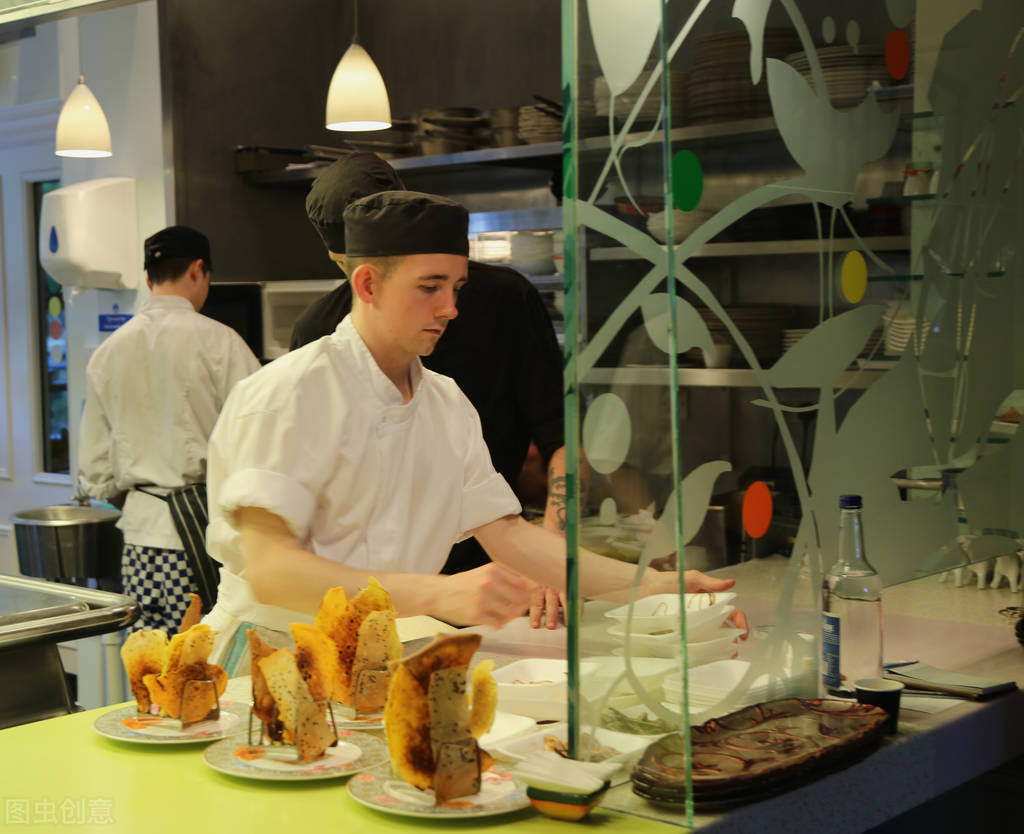 米其林餐饮与米其林轮胎,米其林餐厅和米其林轮胎的区别