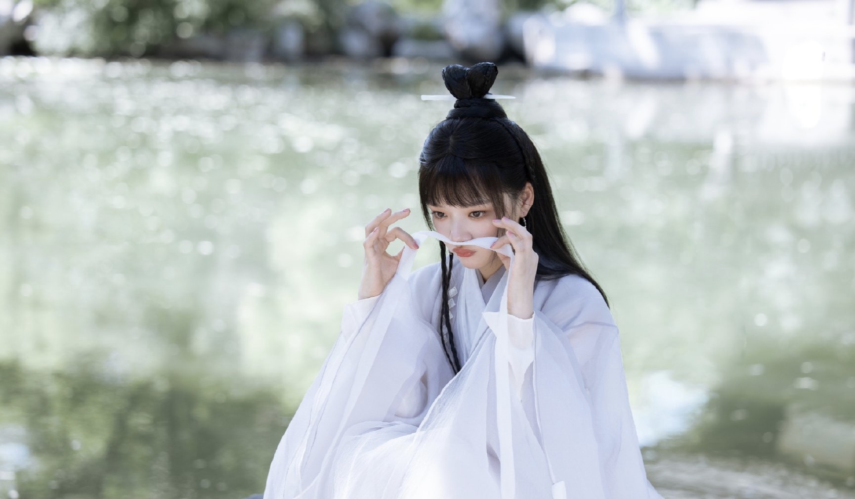 肖战任敏玉骨遥历经四个月拍摄,玉骨遥任敏肖战路透照片