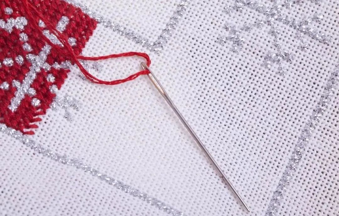 无论什么黄金，只要用到一根针，真假黄金立马“现原形”，真实用