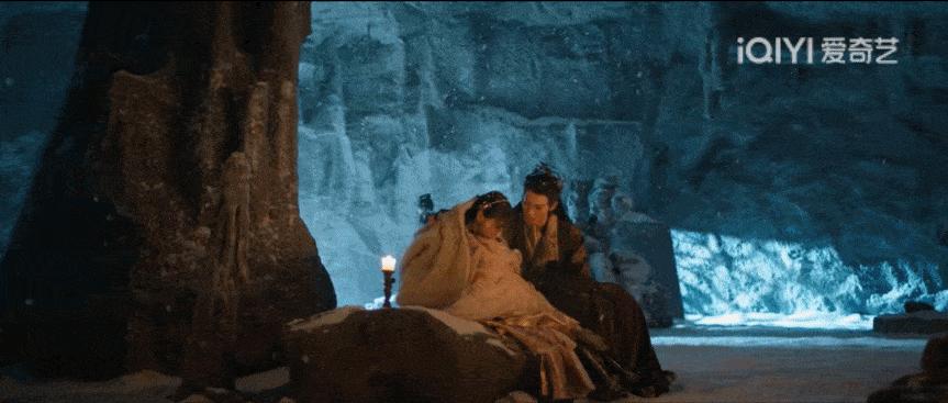 明星雪中氛围感神图大赏！每一张都有让人换成壁纸的冲动！