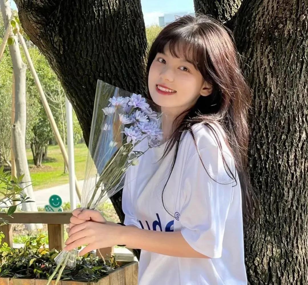 仙气三人闺蜜头像共三张连在一起,可以和闺蜜对象一起用的头像三人