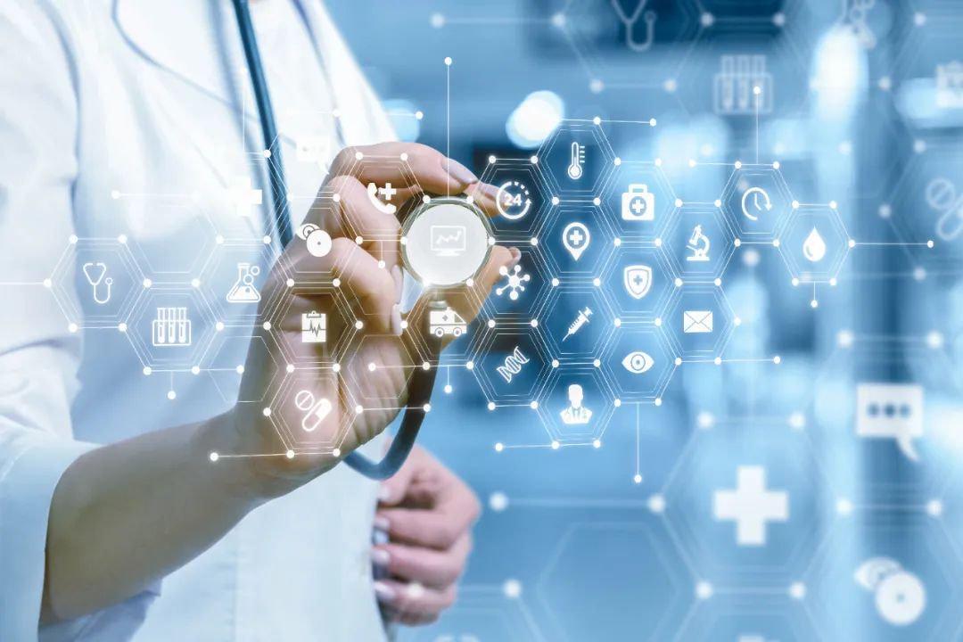 跑输沪深300，医疗服务砸出了黄金坑？