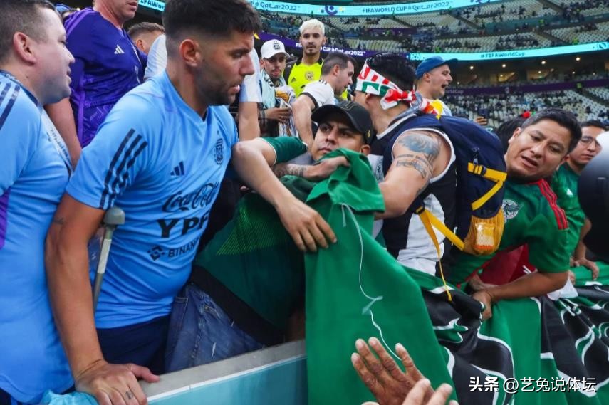 英格兰太太团卡塔尔,英格兰太太团包机前往卡塔尔