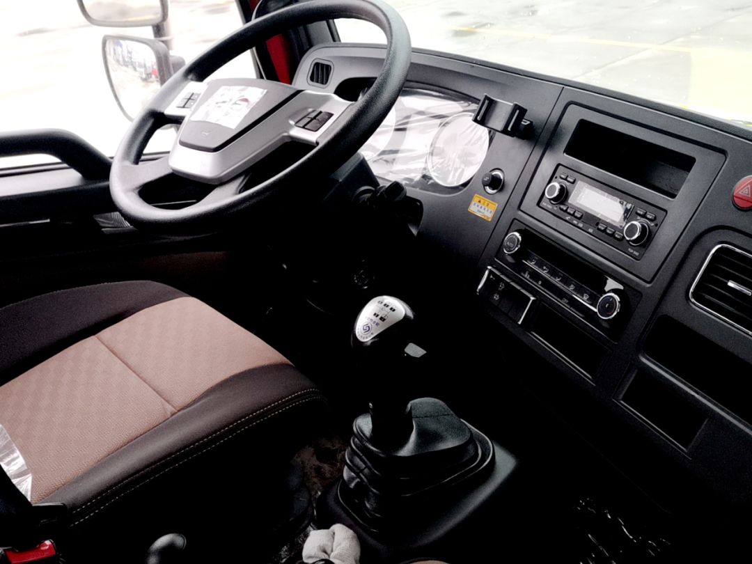 十堰龙信国际汽车城东风小康,十堰龙信国际汽车城二手车过户