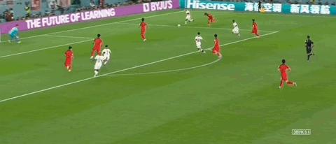 韩国队2-1澳大利亚孙兴慜比赛回放,韩国淘汰葡萄牙孙兴慜