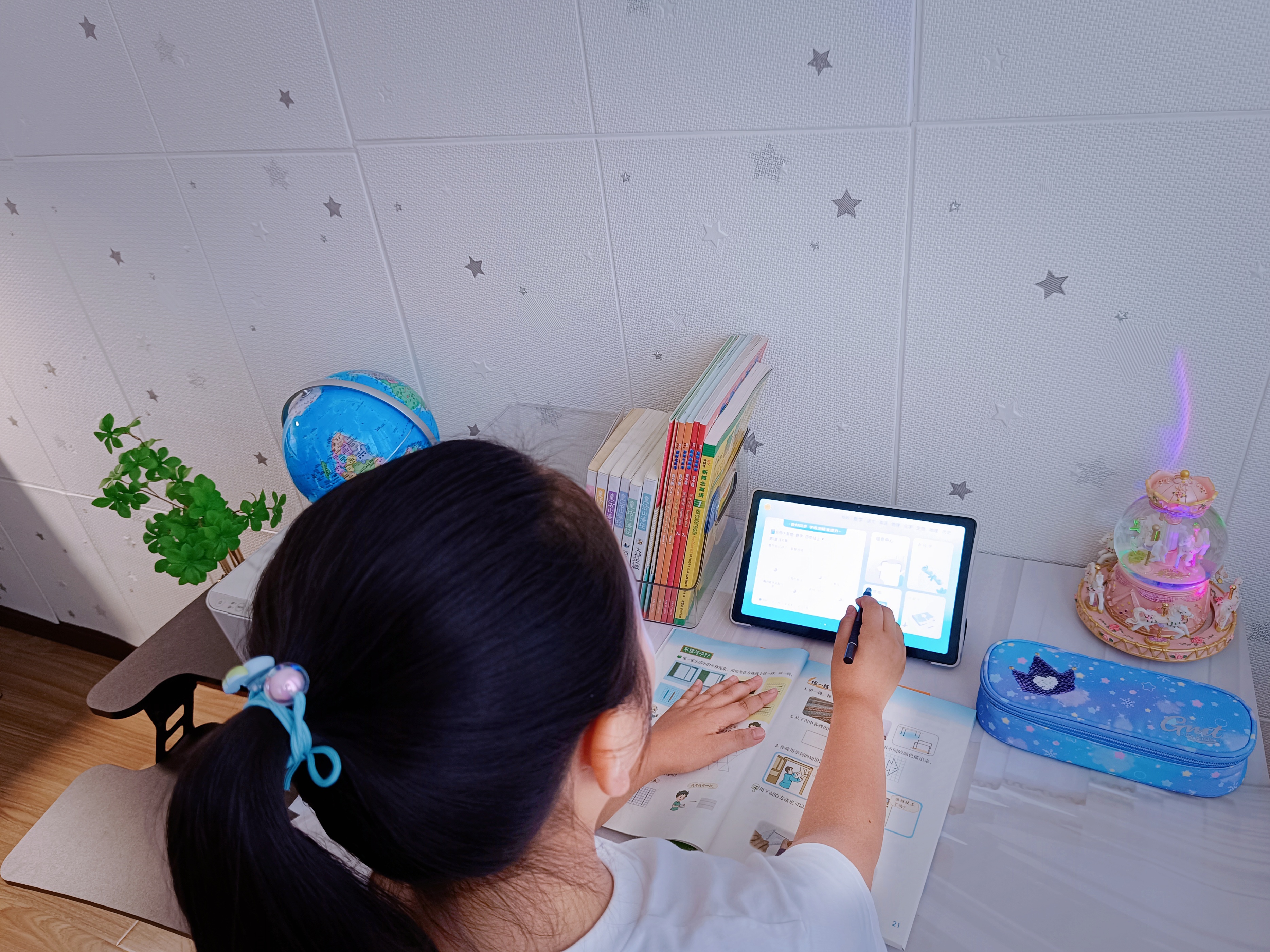 平板+学习机套装一台搞定，酷比魔方iPlay502023版是否值得买？