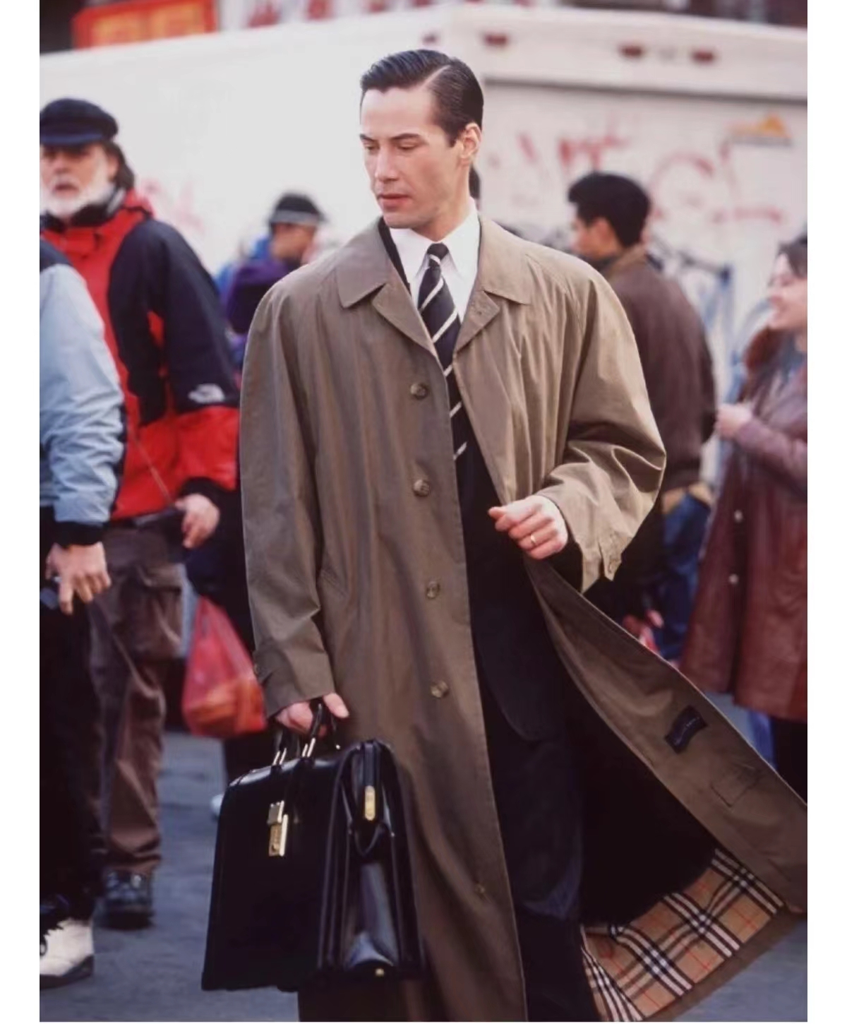 巴宝莉burberry童装怎么区别真假,巴宝莉burberry发布会