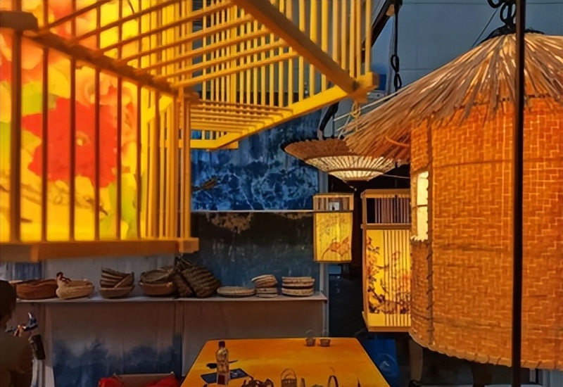 闈掔鏃呮父,鐪夊北闈掔