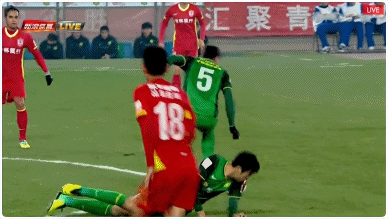 国足蛀虫李铁：罪行不止敛财上亿，戴罪立功曝光足坛背后*b大**oss