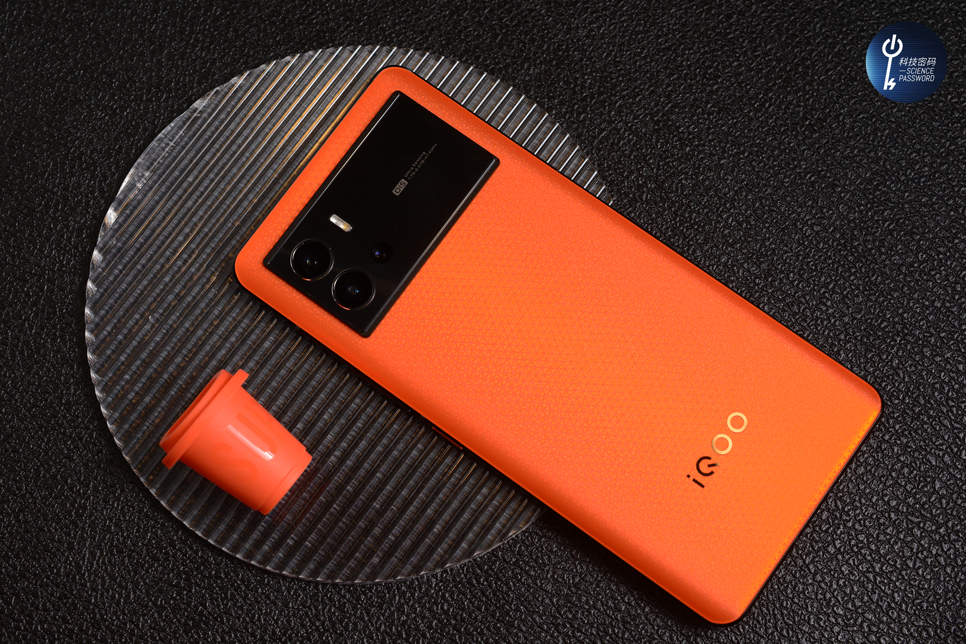 产品升级的里程碑之作iqoo9pro,专打游戏的手机iqoo9