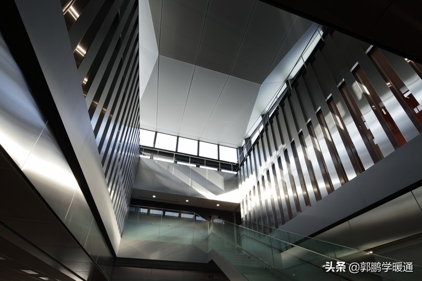 通风系统在烟囱效应中有什么作用,烟囱效应通风系统