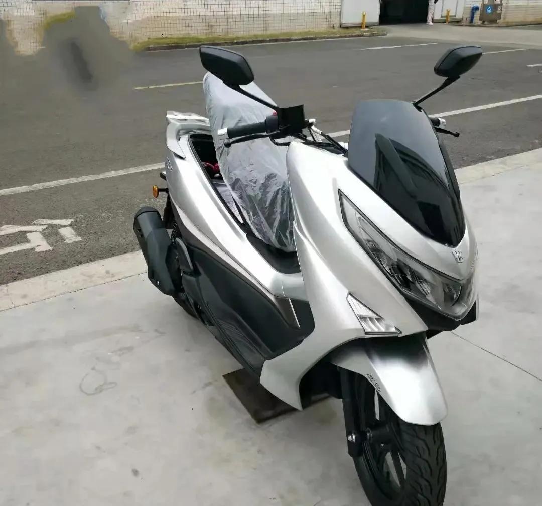 豪爵uhr150踏板最新消息,豪爵uhr150踏板对比雅马哈