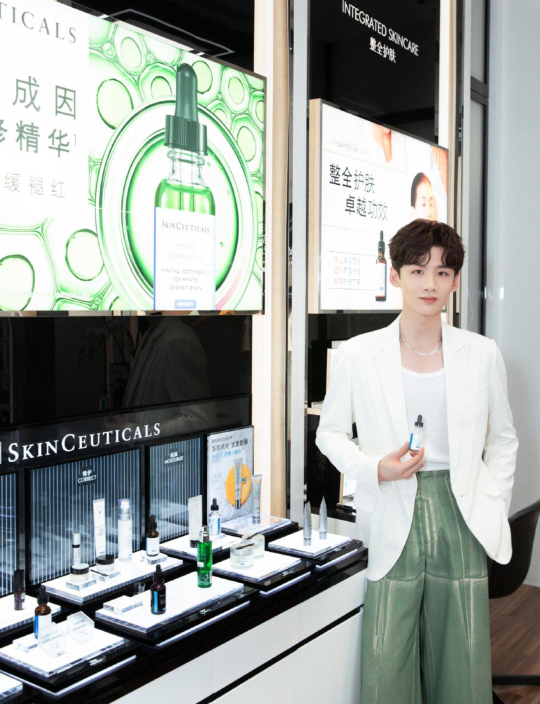 四级作文把clinic当成了食堂,英语四级作文题目school