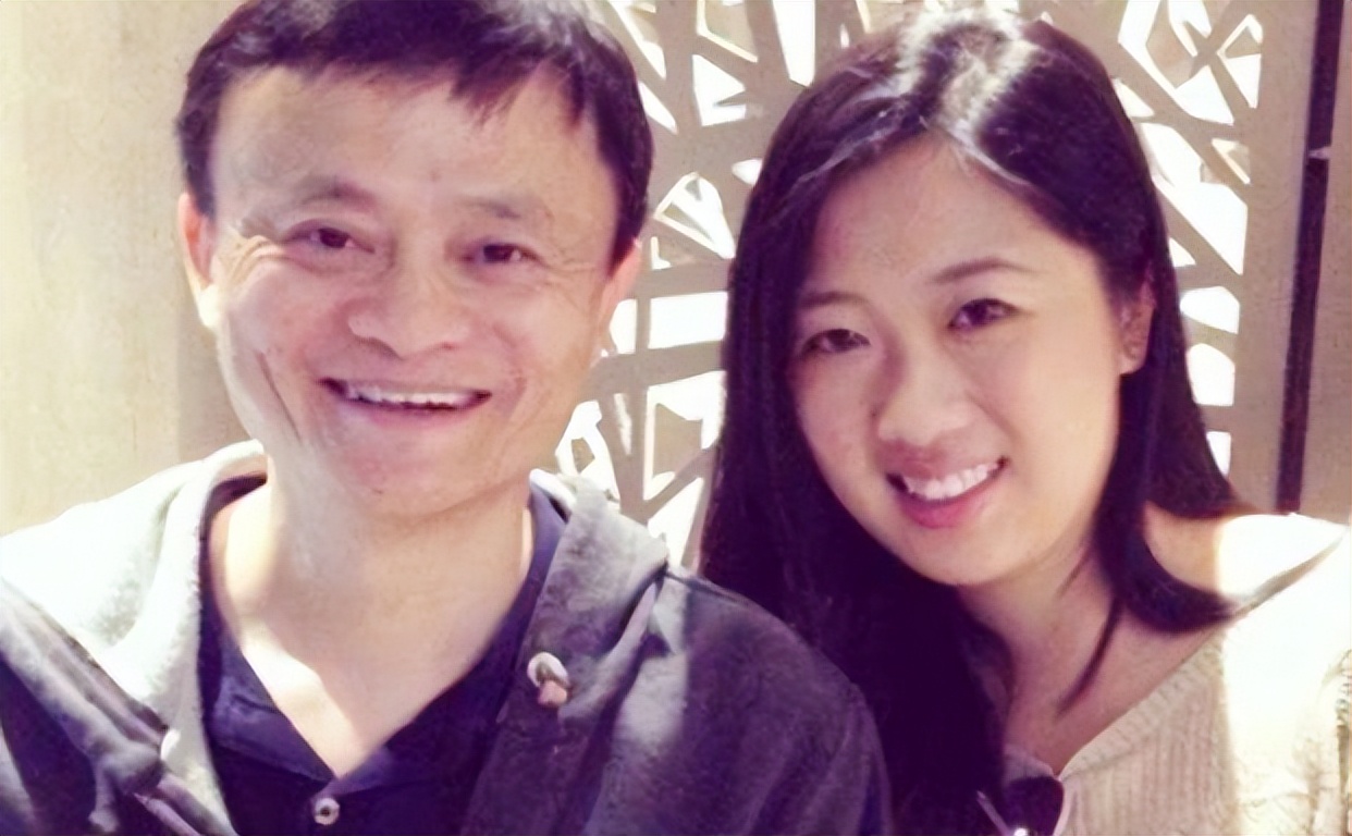马云当年的前台小妹,马云带前台接待身价过亿的故事