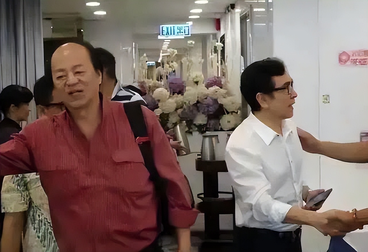 娶小三十岁妻子,娶小三十岁的妻子