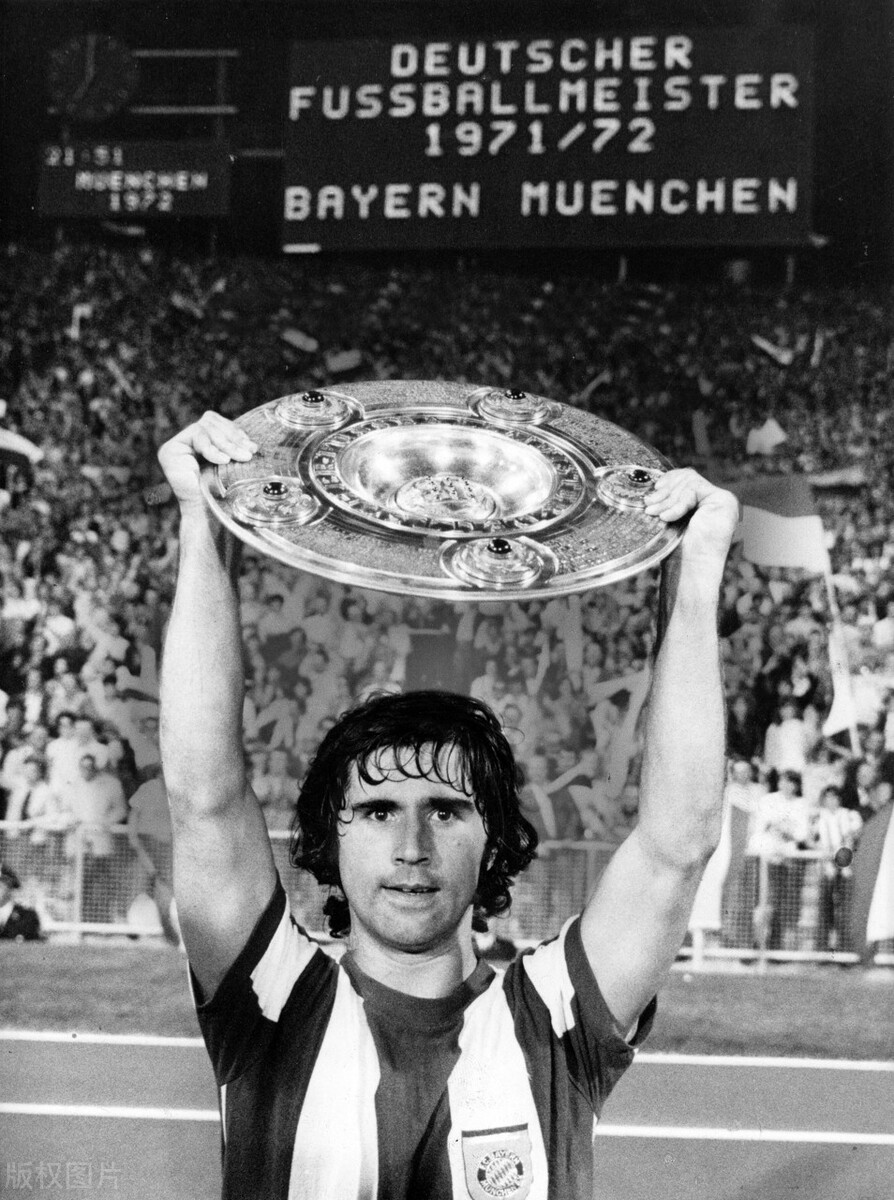 论球员历史地位,足坛历史地位排名谁评判的