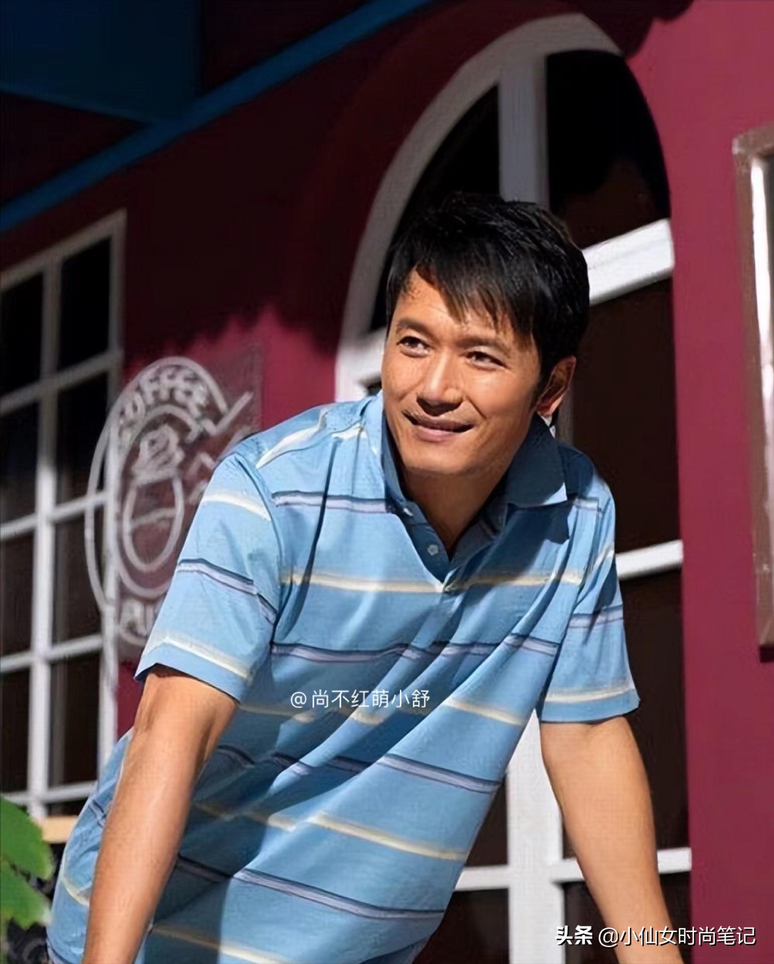 苗侨伟年轻帅气图片,越看越帅气的男人苗侨伟