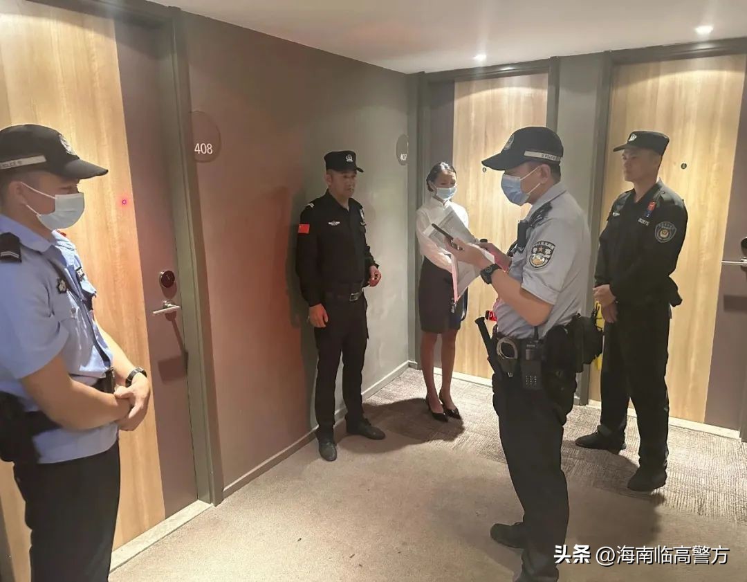 节日我在岗平安不打烊,节日我在岗国庆警相随守护不打烊