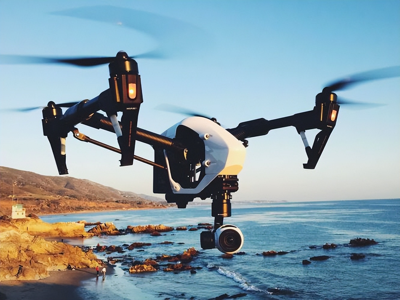 俄伊等五国禁止域外军力进入里海，中国可否禁止穿航台湾海峡？