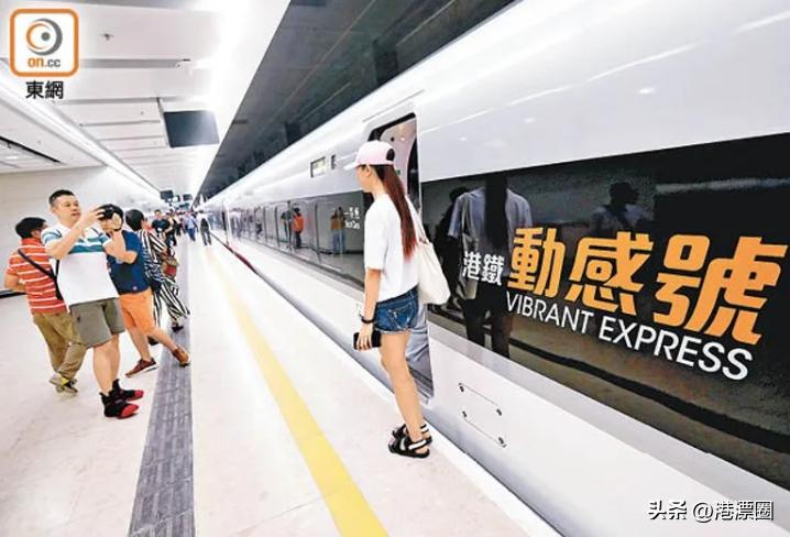 什么时候去香港不用港澳通行证,港澳通行证1月办理二月去可以吗